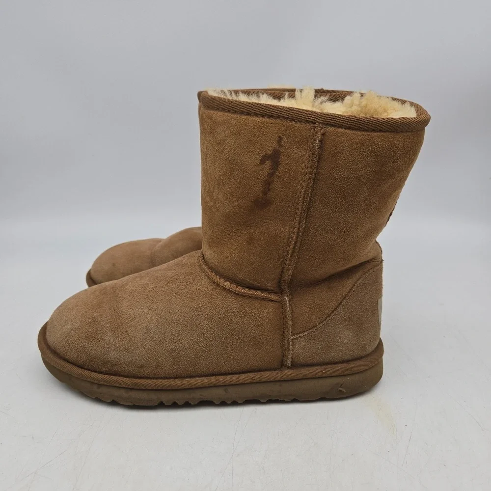 UGG Classic II Girl's Boot‎ Size 5 Chestnut Brown Womens 7 (1017703K)